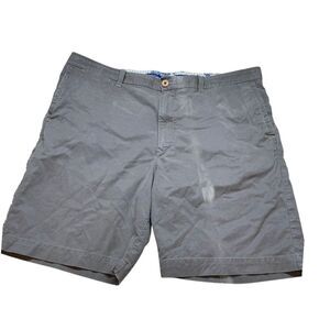TOMMY BAHAMA Flat‎ Front Chino Shorts Gray Size 40
